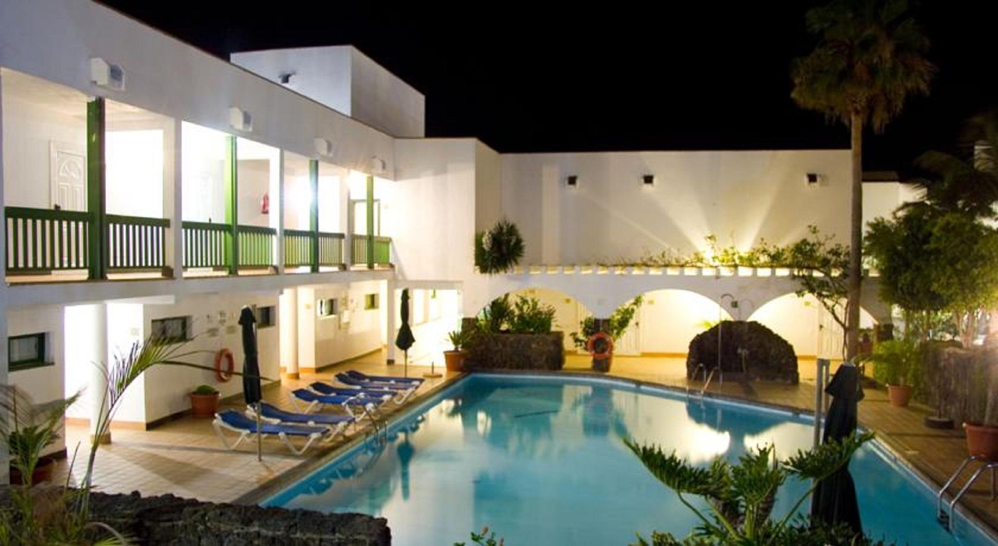 Aparthotel Esquinzo Y Monte Del Mar Playa De Esquinzo Exterior foto